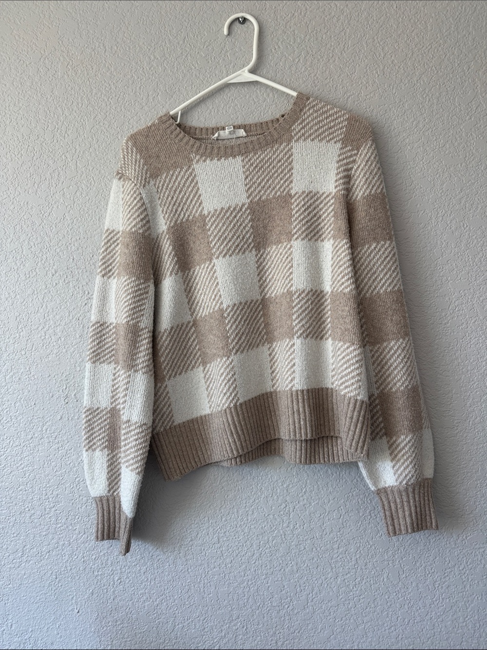 Workshop Republic Clothing Beige & Cream Plaid Crewneck Sweater